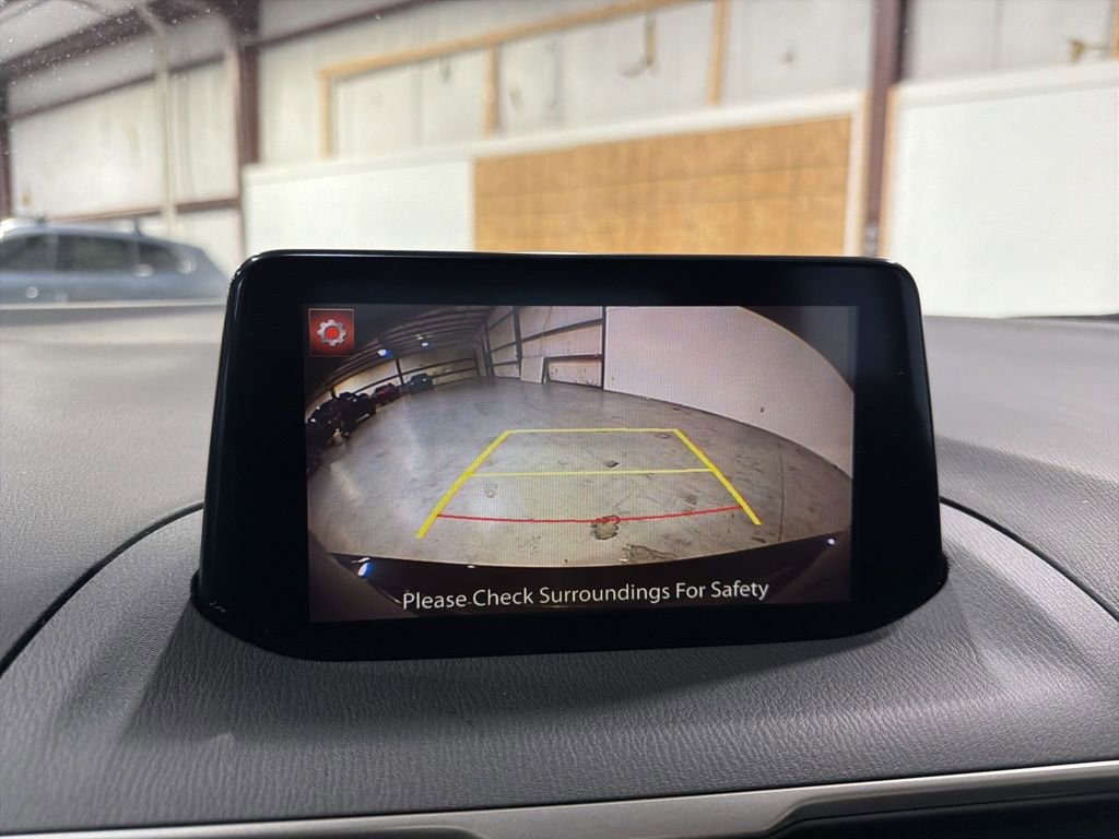 Used 2017 MAZDA MAZDA3 Sport w/ Preferred Equipment Package image 17