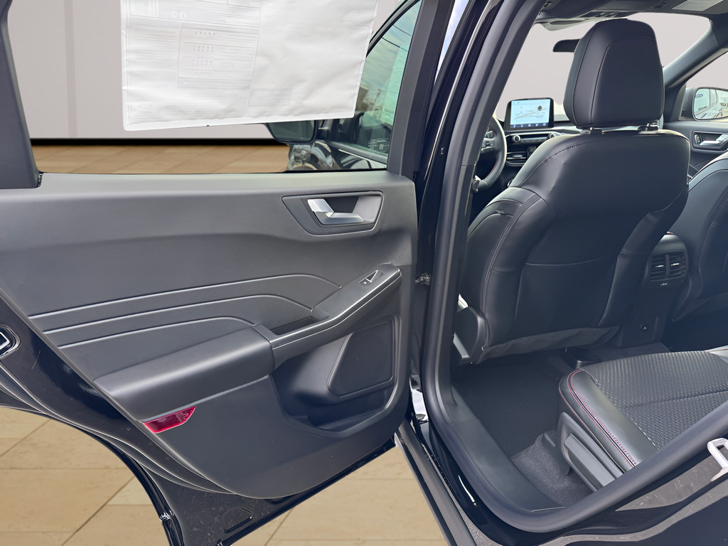 New 2026 Ford Escape ST-Line w/ Cold Weather Package FWD image 31