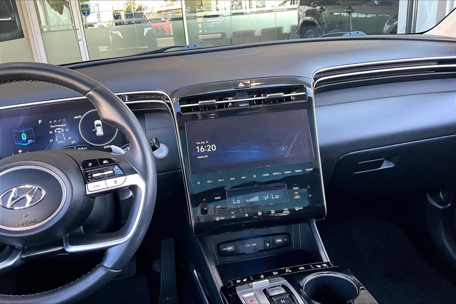 Used 2023 Hyundai Tucson Limited FWD image 7