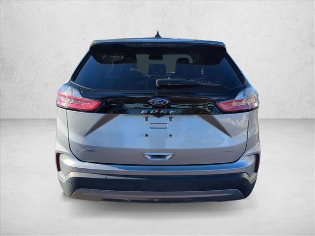 Used 2023 Ford Edge SEL image 7