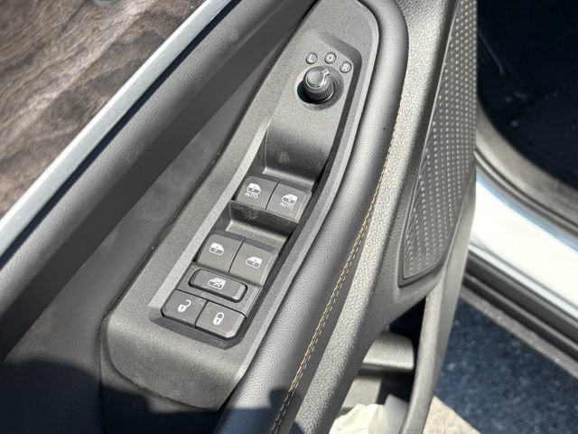 New 2026 Jeep Grand Cherokee Limited AWD/4WD image 13