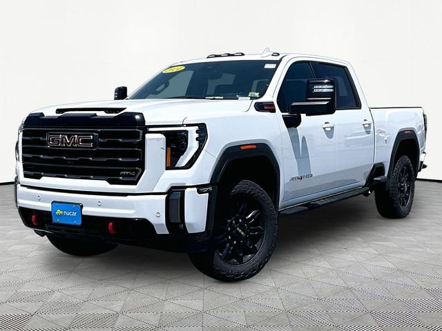 Used 2024 GMC Sierra 2500 AT4 w/ AT4 Premium Plus Package AWD/4WD image 3