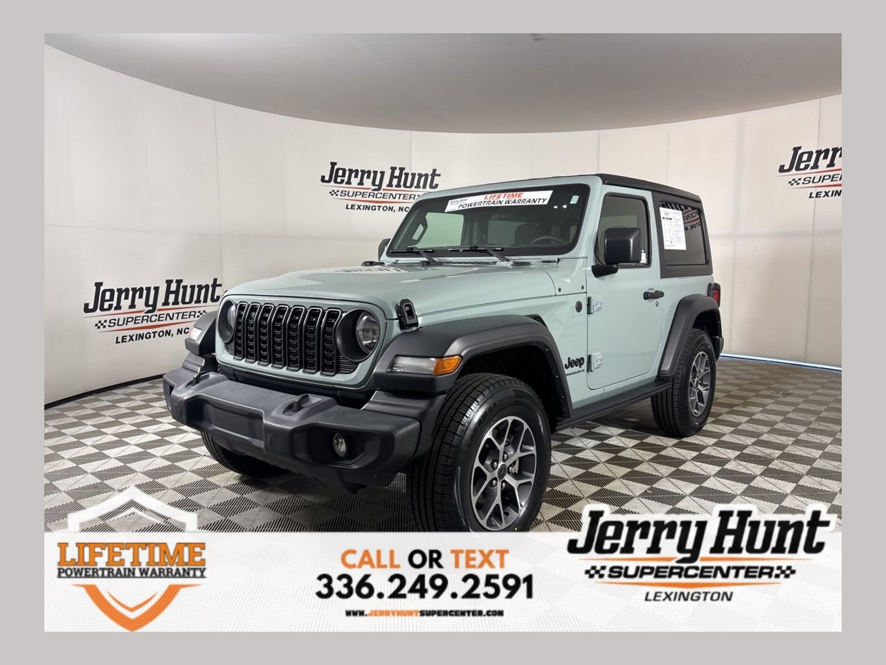 Used 2024 Jeep Wrangler Sport AWD/4WD image 1