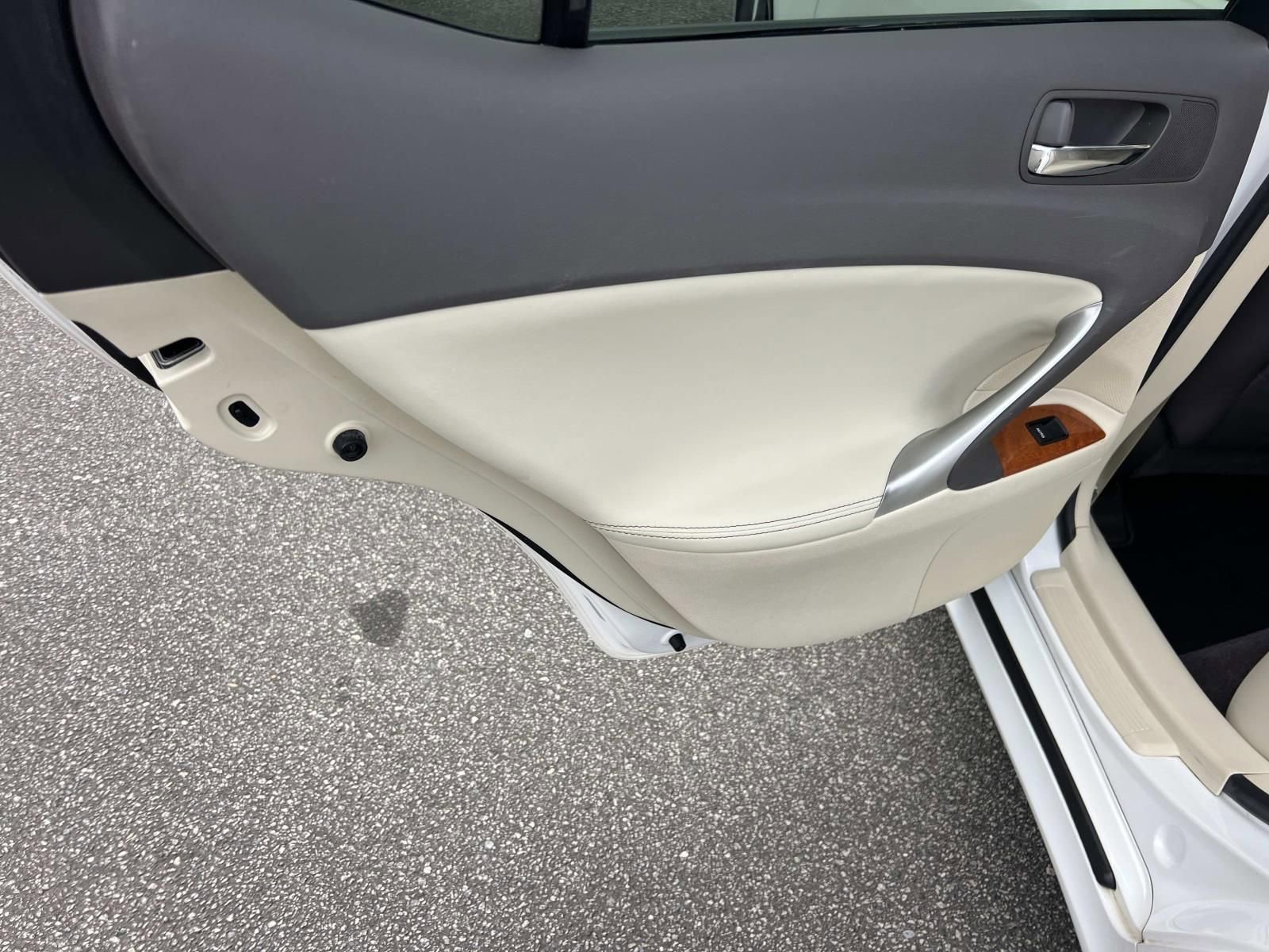 Used 2009 Lexus IS 250 image 21