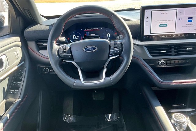 Used 2025 Ford Explorer ST-Line w/ ST-Line Street Pack image 5