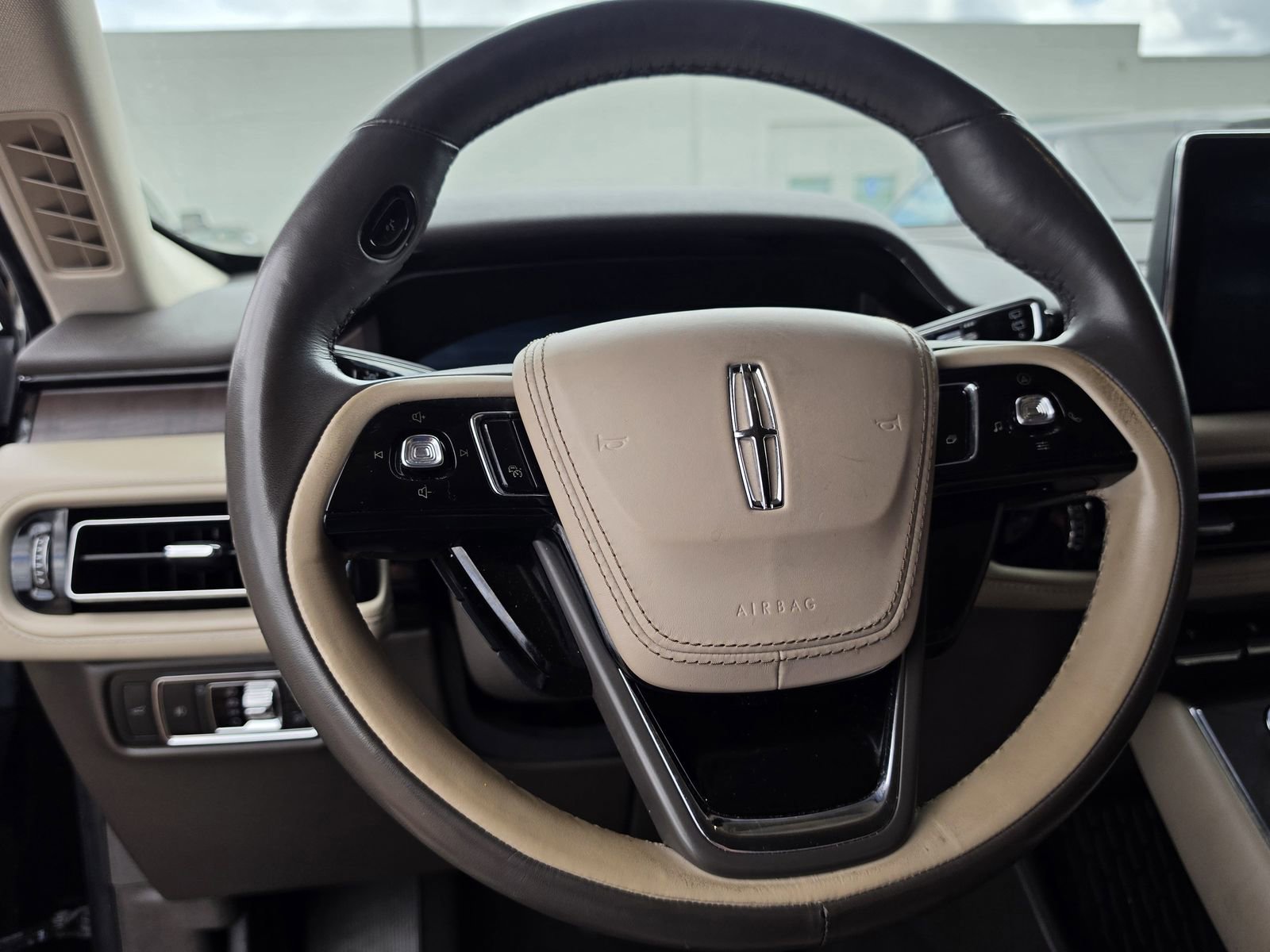Used 2021 Lincoln Aviator Reserve w/ Equipment Group 208A image 13