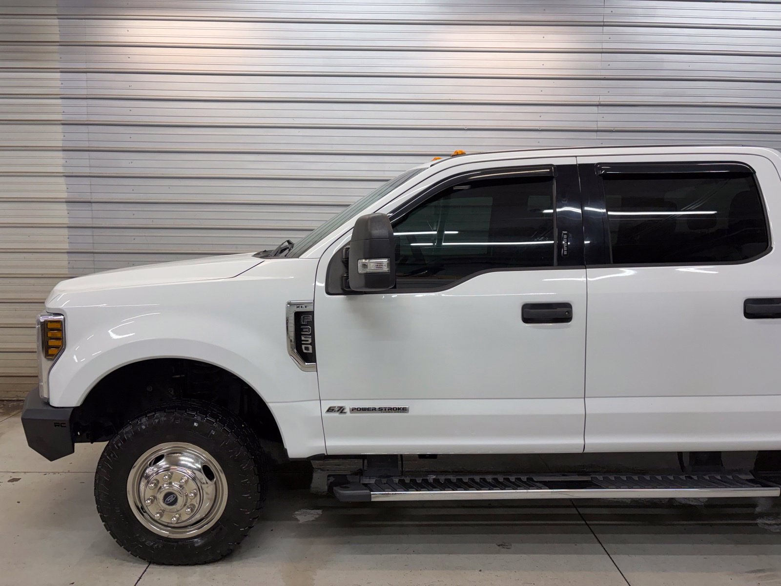 Used 2019 Ford F350 XLT AWD/4WD image 3