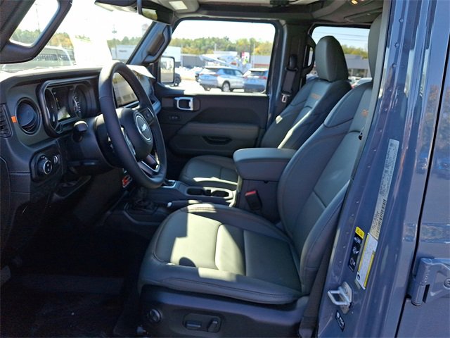 New 2025 Jeep Gladiator Mojave image 15