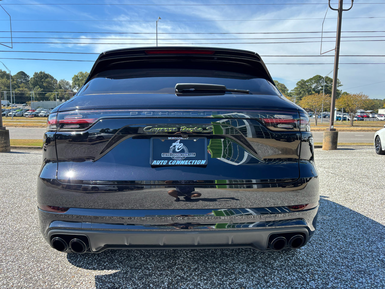 Used 2021 Porsche Cayenne Turbo S image 10