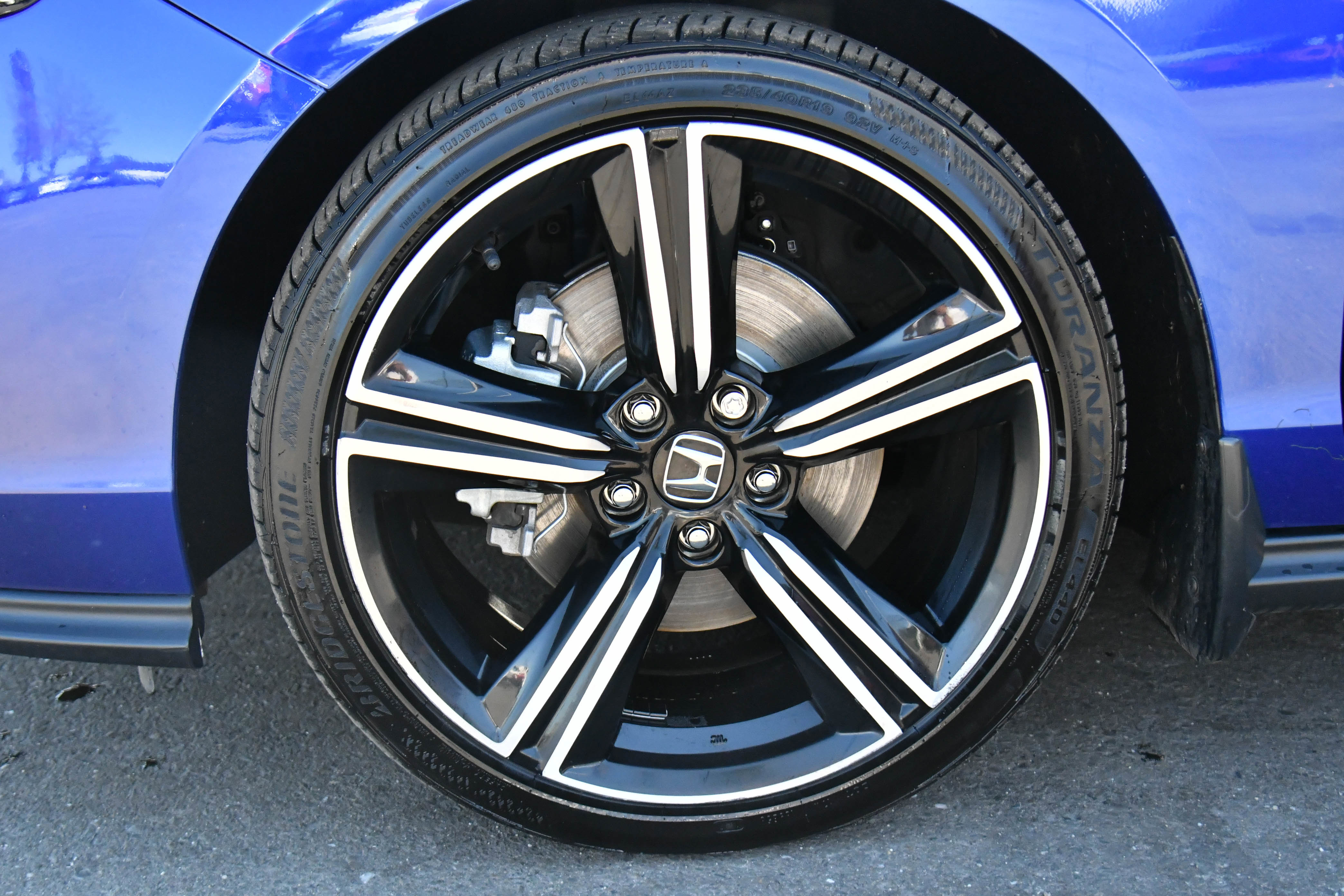 Used 2023 Honda Accord Sport image 12