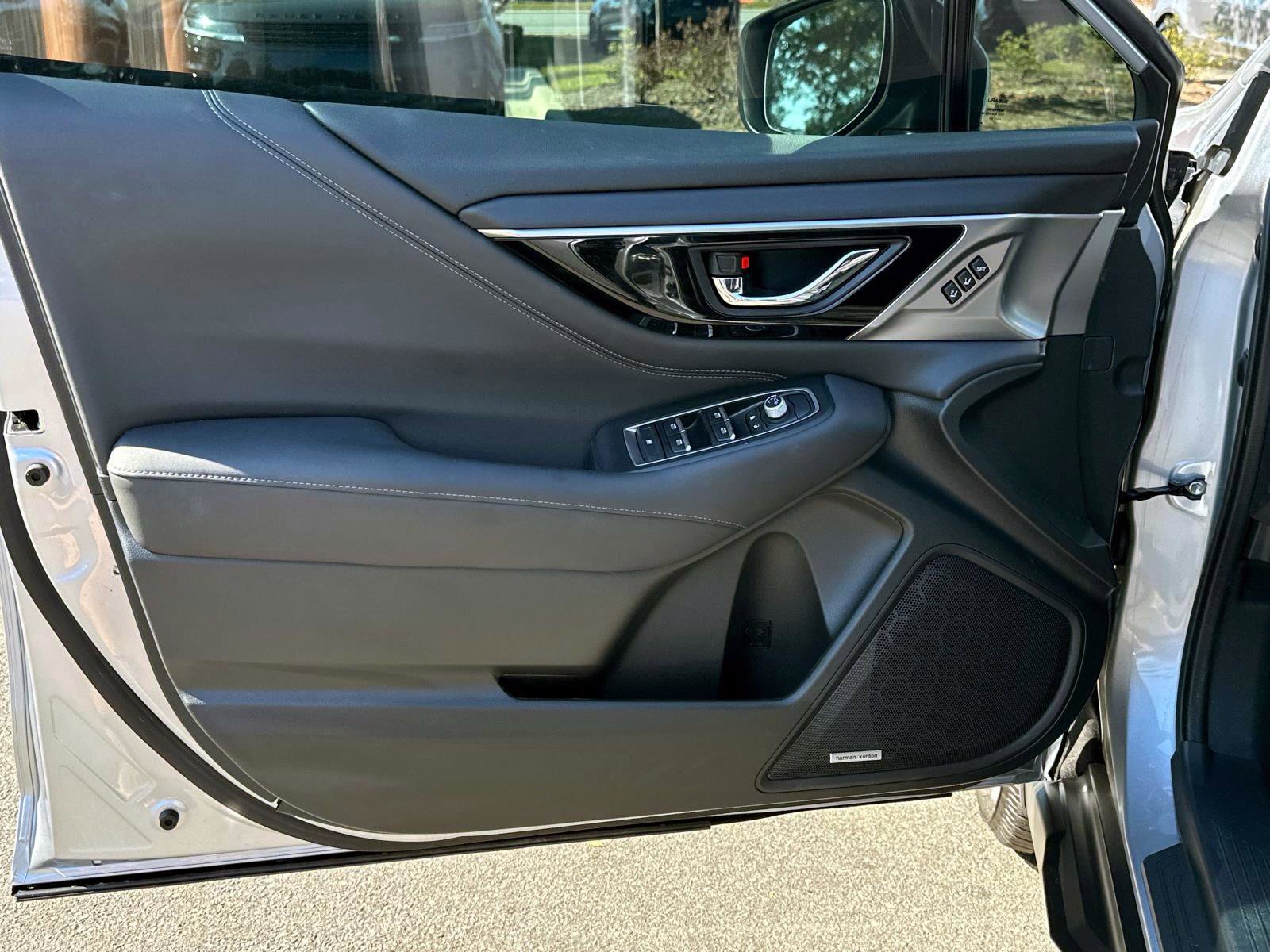 Used 2022 Subaru Outback Limited w/ Popular Package #2 image 18