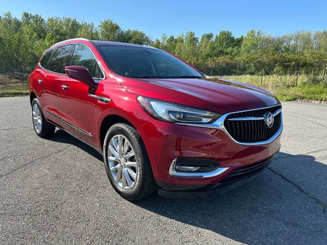 Used 2021 Buick Enclave Essence w/ Sound and Sites Package FWD image 1