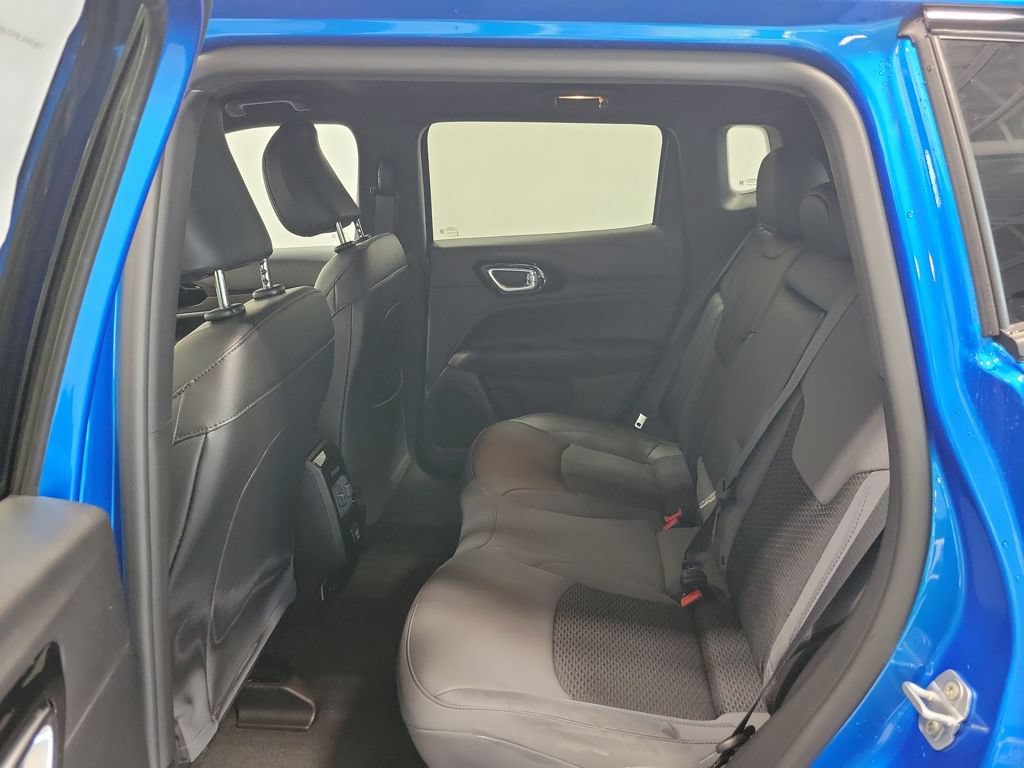 New 2026 Jeep Compass Latitude AWD/4WD image 8