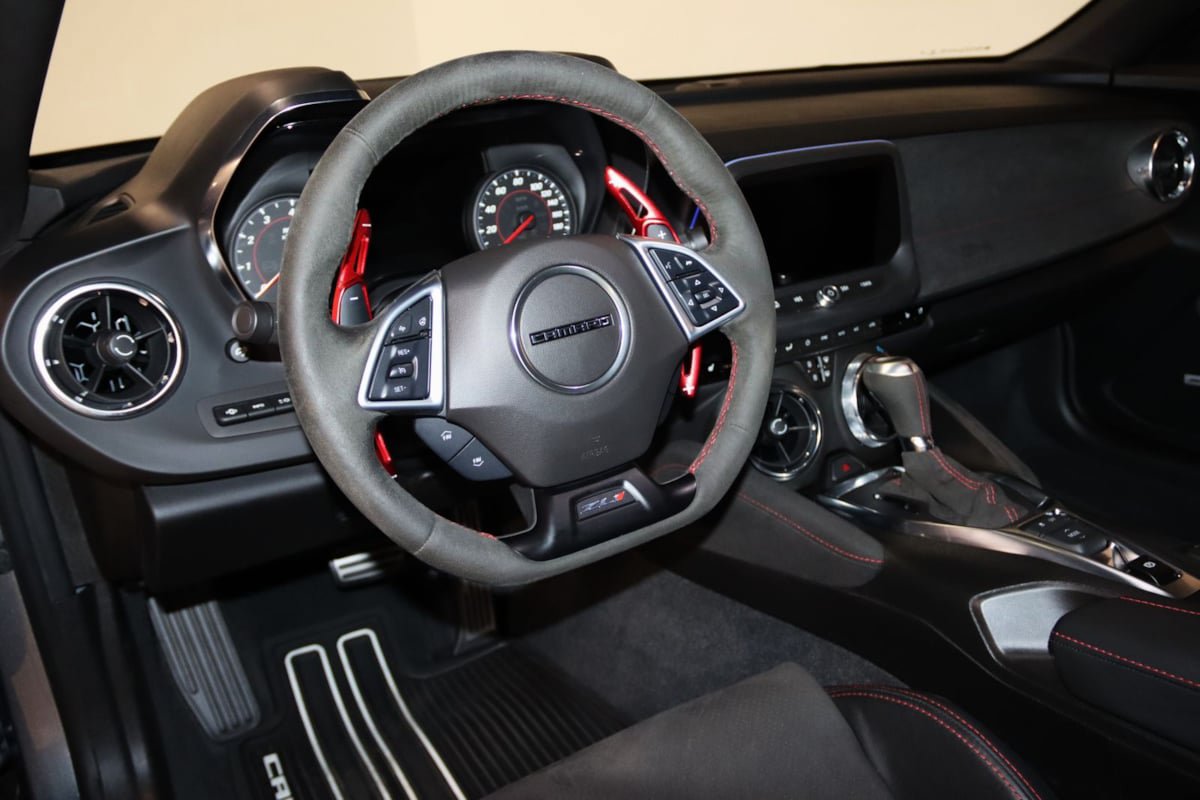 Used 2022 Chevrolet Camaro ZL1 RWD image 44