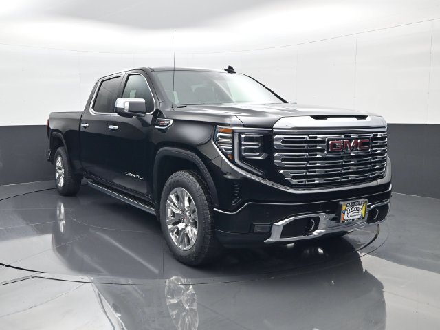 Used 2026 GMC Sierra 1500 Denali AWD/4WD image 3