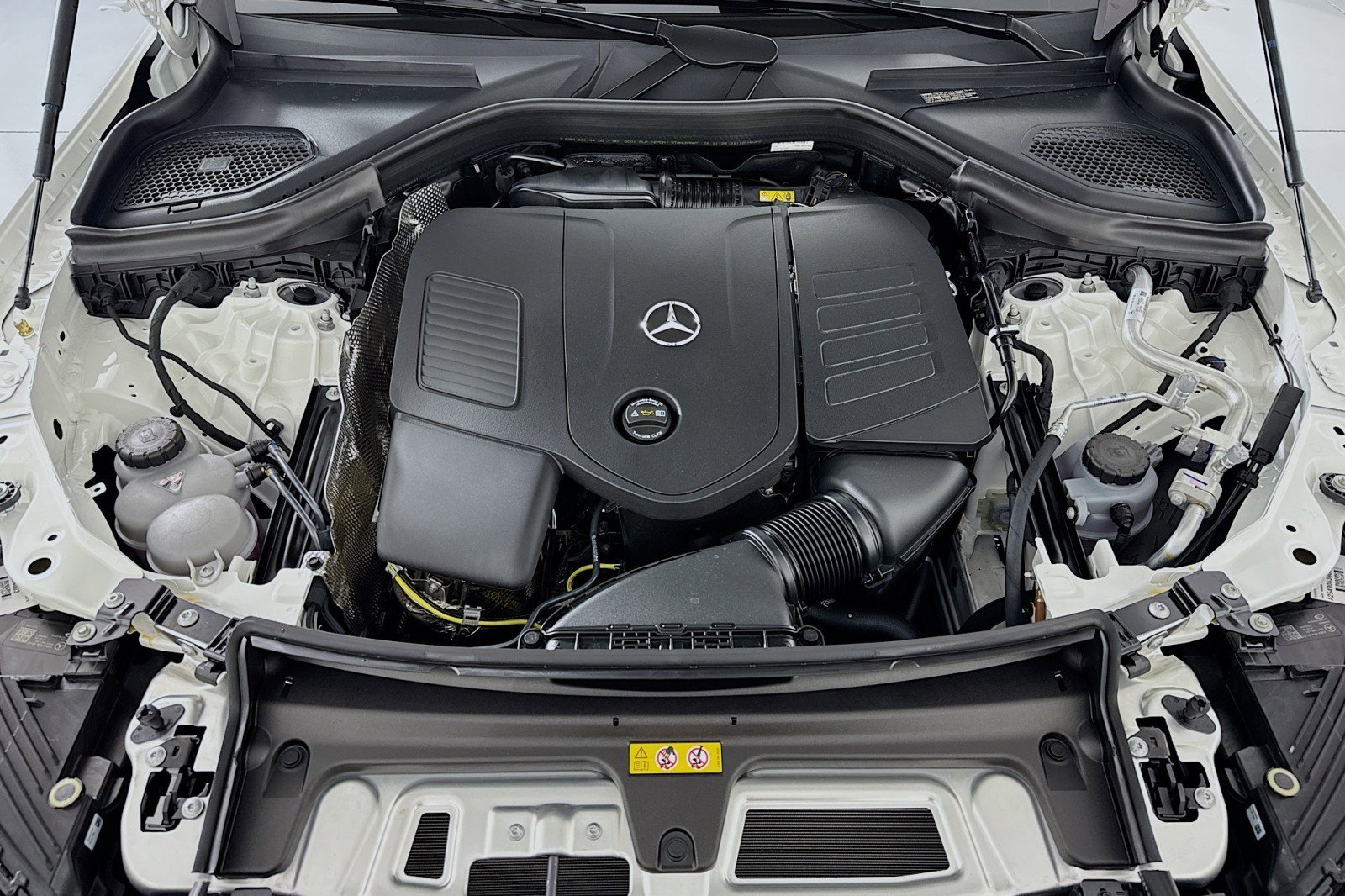 New 2026 Mercedes-Benz GLC 300 image 10