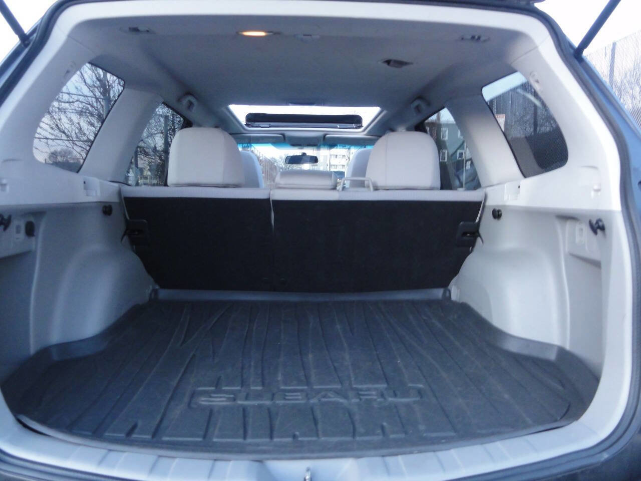 Used 2012 Subaru Forester 2.5X Premium w/ All-Weather Pkg image 33