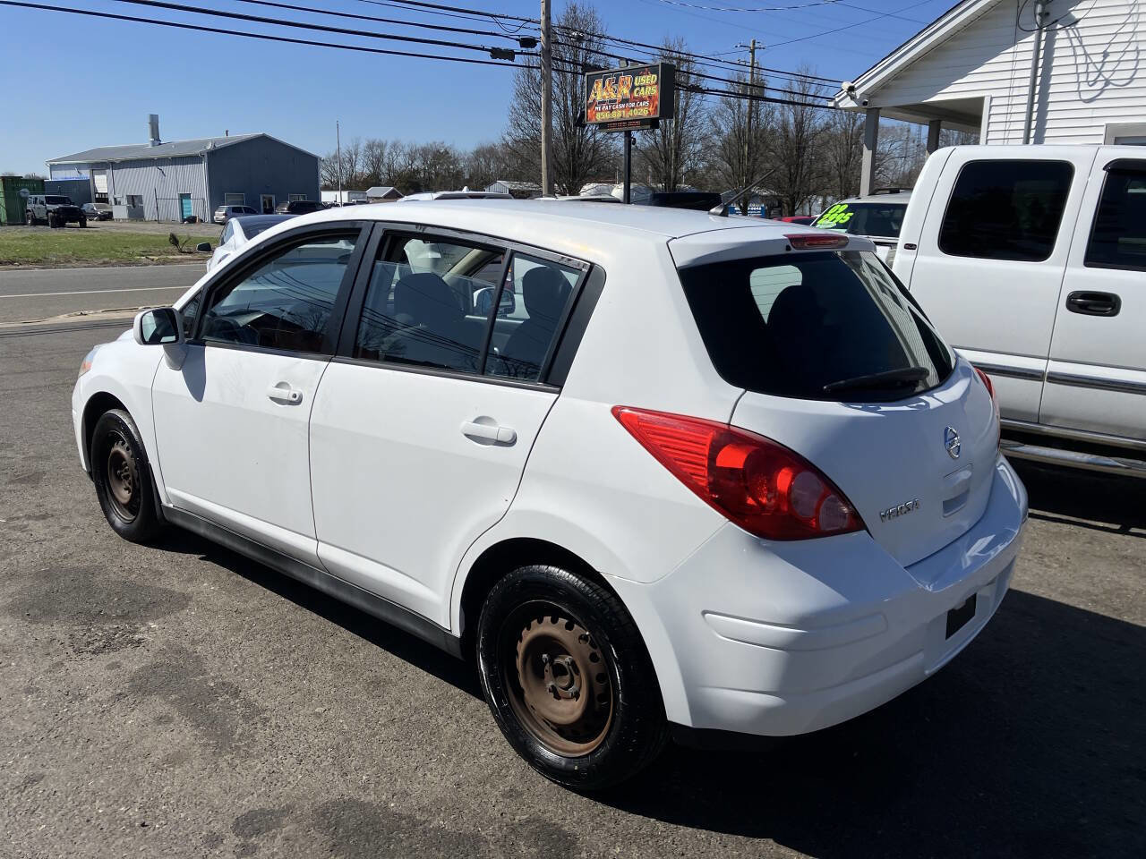 Used 2011 Nissan Versa 1.8 S w/ PWR Plus Pkg FWD image 8