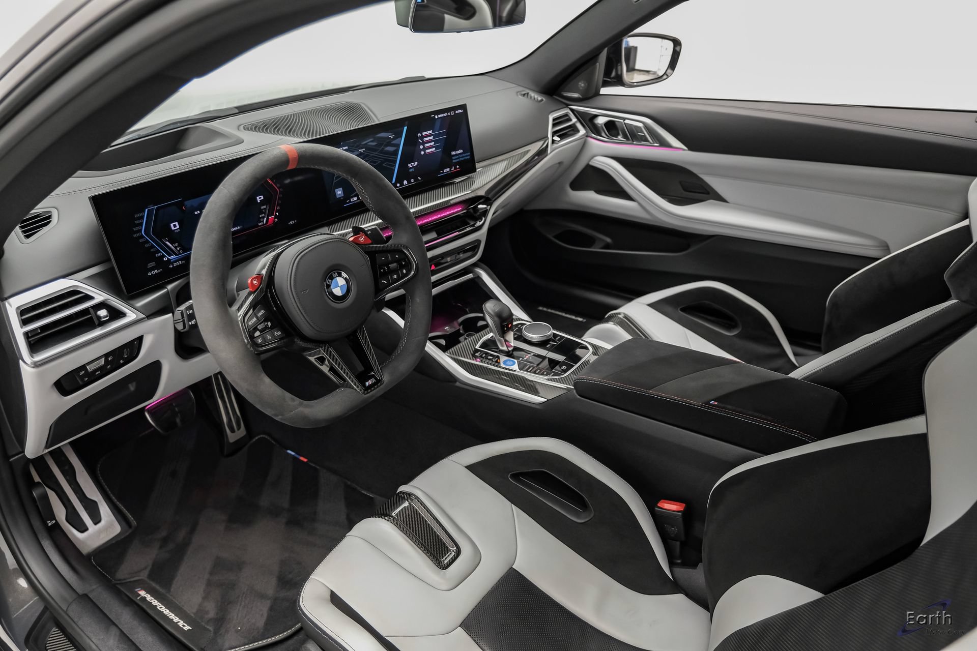 Used 2025 BMW M4 xDrive Competition w/ Executive Package AWD/4WD image 3