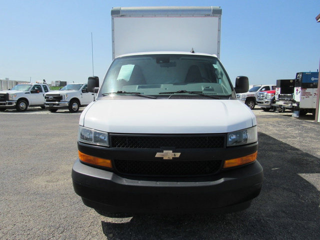 Used 2021 Chevrolet Express 3500 RWD image 8