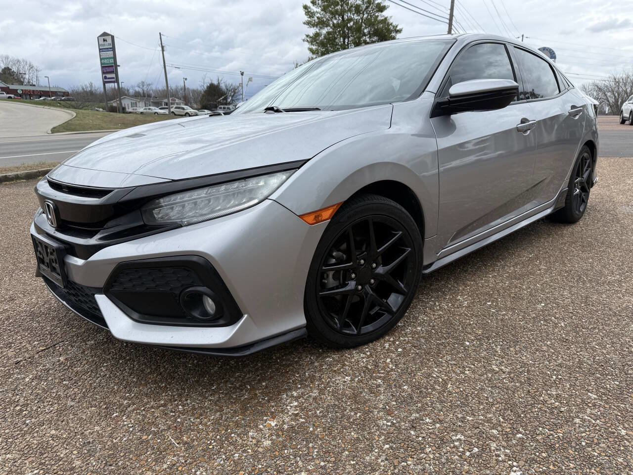 Used 2017 Honda Civic Sport Touring image 1