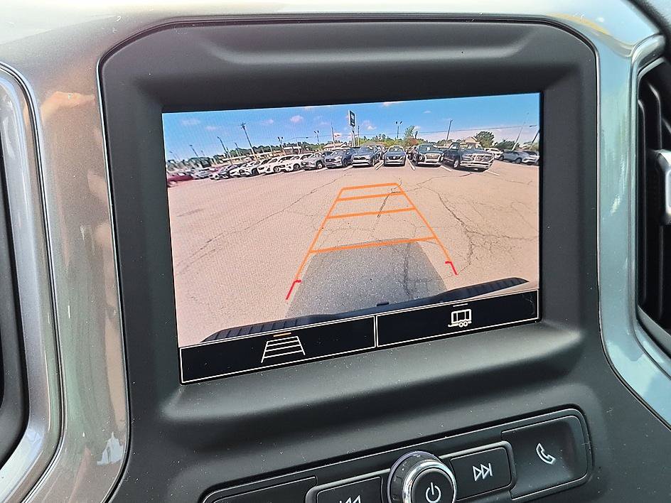 Used 2025 Chevrolet Silverado 2500 Custom AWD/4WD image 21