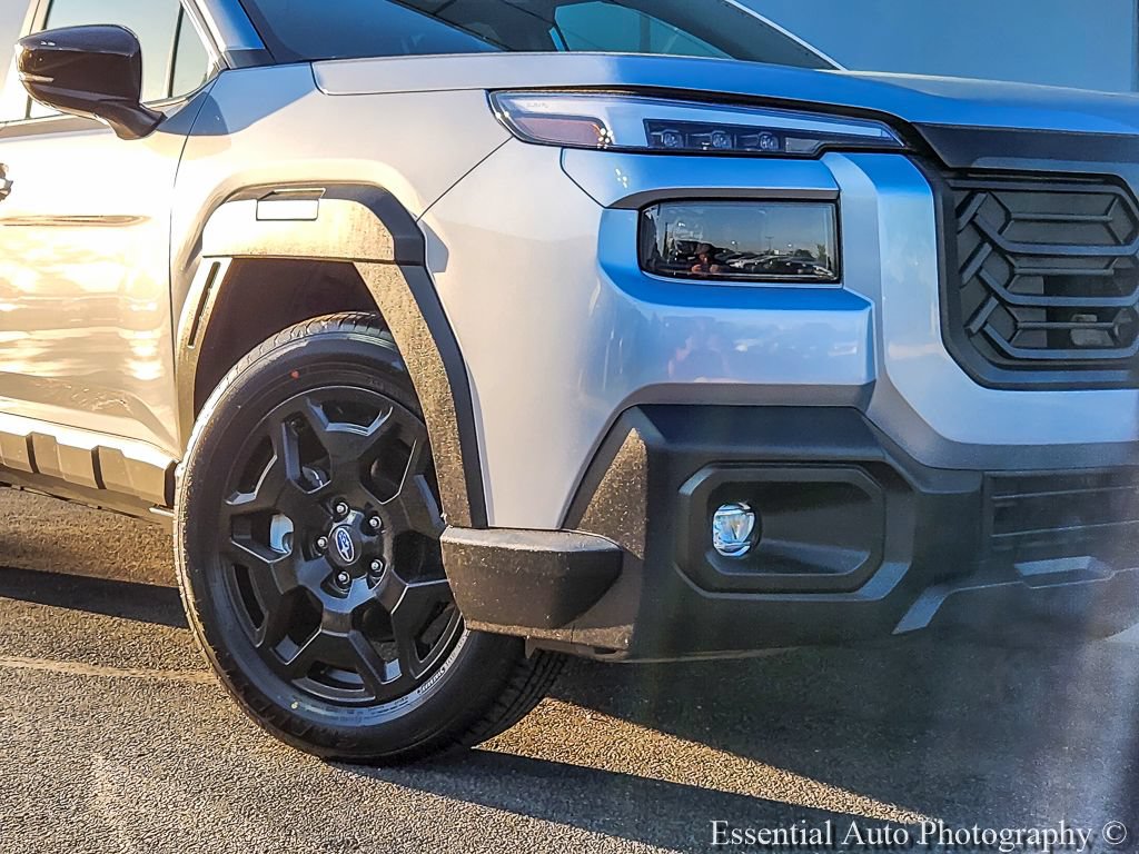Used 2026 Subaru Outback Limited AWD/4WD image 3