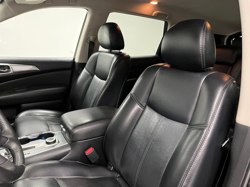 Used 2019 Nissan Pathfinder SL AWD/4WD image 22