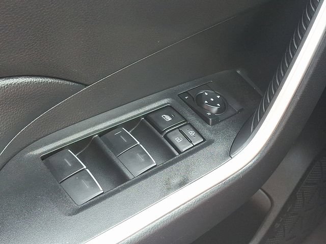 Used 2024 Toyota RAV4 XLE AWD/4WD image 26