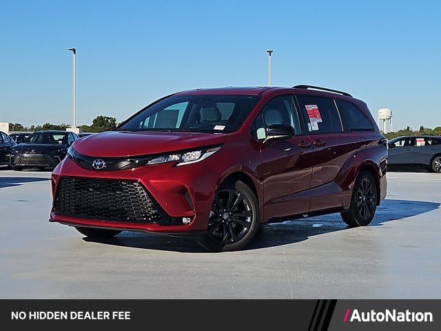 New 2026 Toyota Sienna XSE FWD image 1
