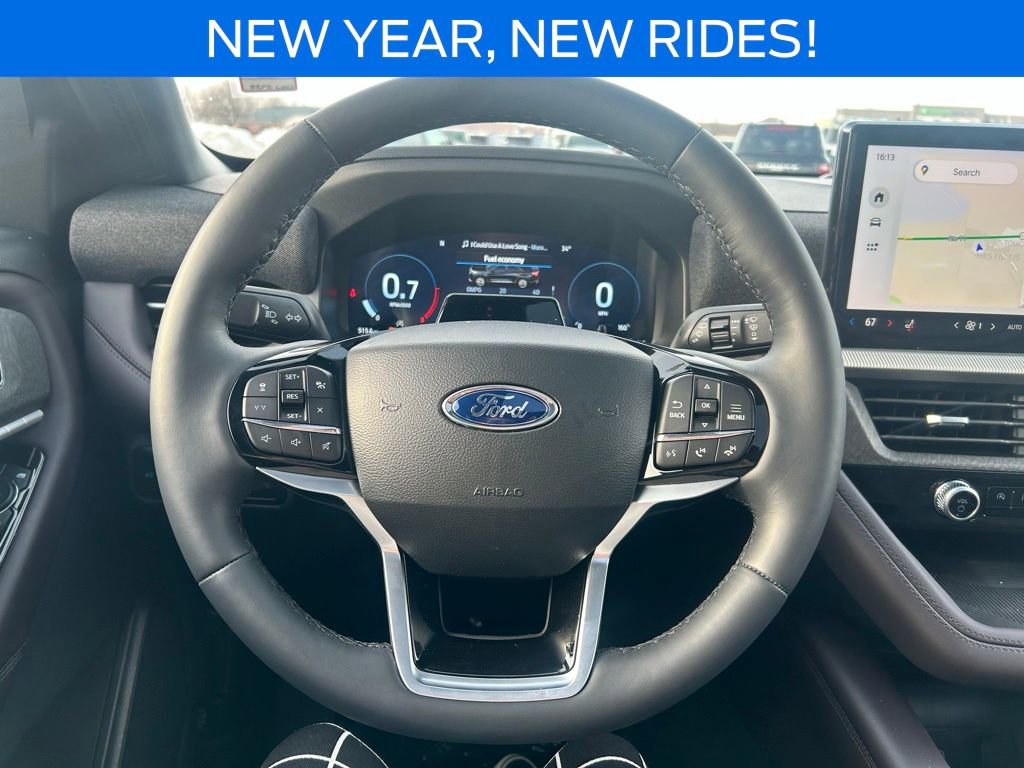 New 2026 Ford Explorer Platinum w/ LUX Leather Package image 35