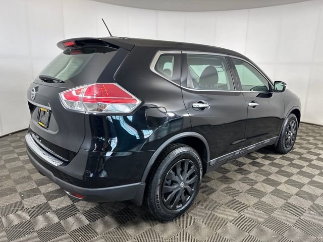 Used 2015 Nissan Rogue S image 3