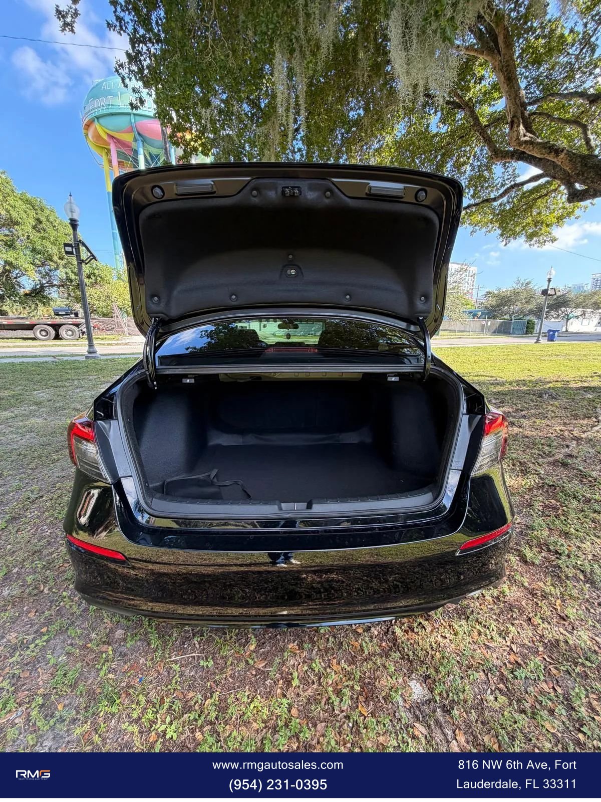 Used 2025 Honda Civic LX image 9