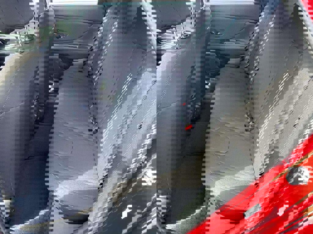 New 2026 Hyundai Elantra Sport image 28