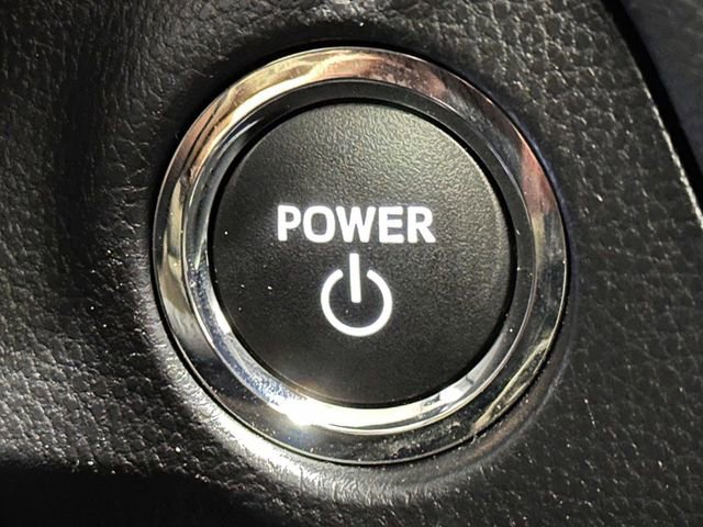 Used 2024 Toyota RAV4 XLE w/ Convenience Package AWD/4WD image 32