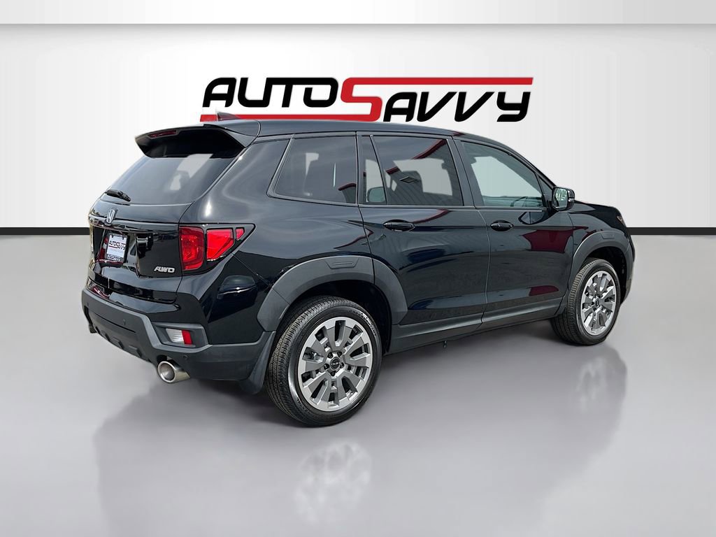Used 2025 Honda Passport EX-L image 7