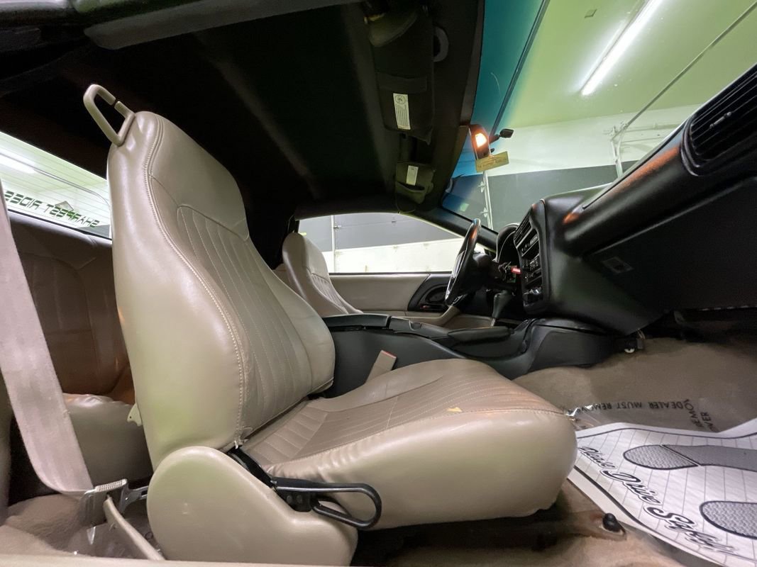 Used 2002 Chevrolet Camaro Z28 image 26