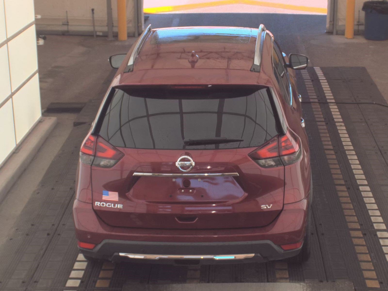 Used 2019 Nissan Rogue SV w/ Sun & Sound Touring Package image 8