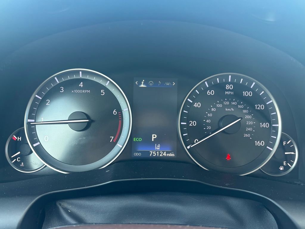 Used 2016 Lexus ES 350 w/ Luxury Package w/Wood Trim image 5