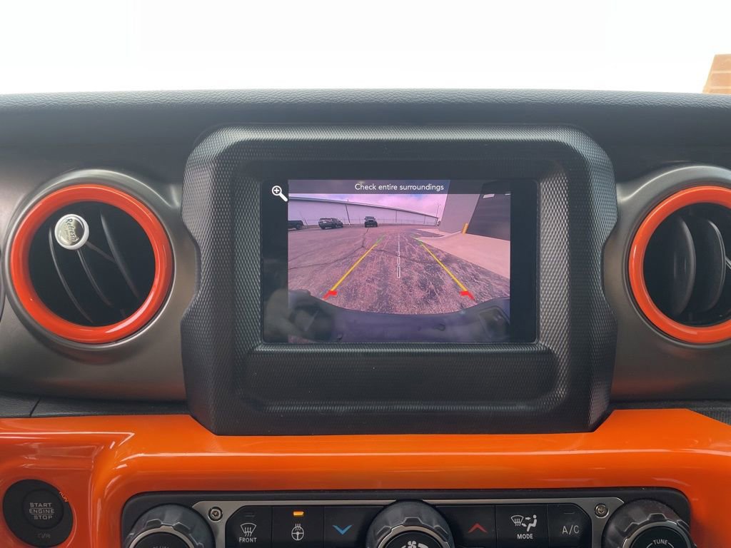 Used 2023 Jeep Gladiator Sport image 33