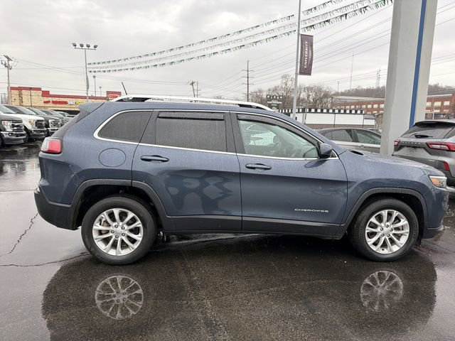 Used 2019 Jeep Cherokee Latitude w/ Popular Appearance Group image 3