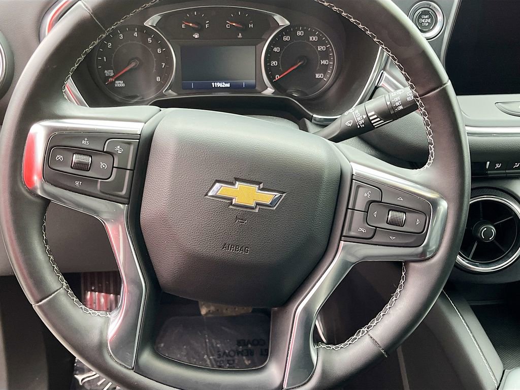 Used 2024 Chevrolet Blazer LT image 11