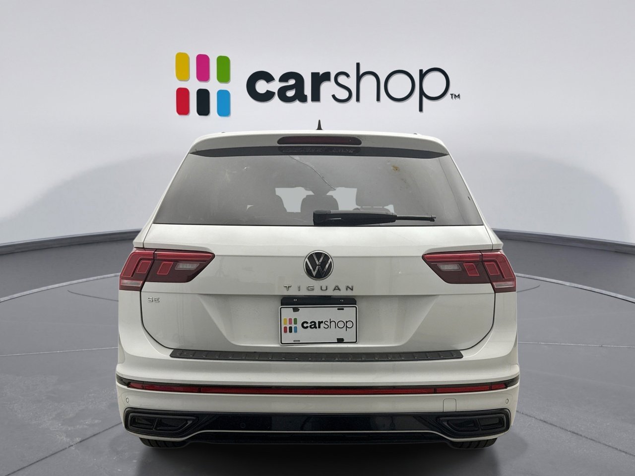 Used 2023 Volkswagen Tiguan SE R-Line FWD image 3