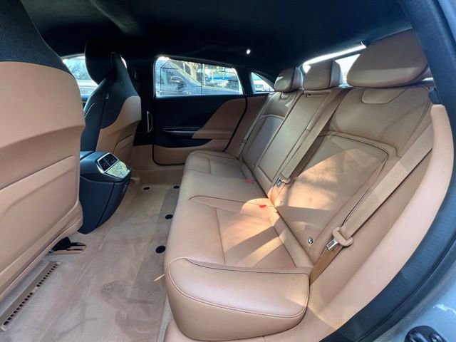 Used 2024 Lucid Air Touring image 24