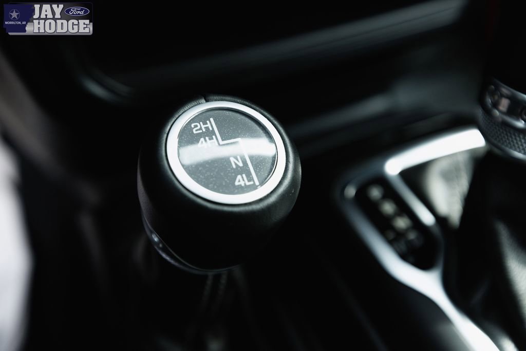 Used 2020 Jeep Gladiator Overland w/ Cold Weather Group image 9