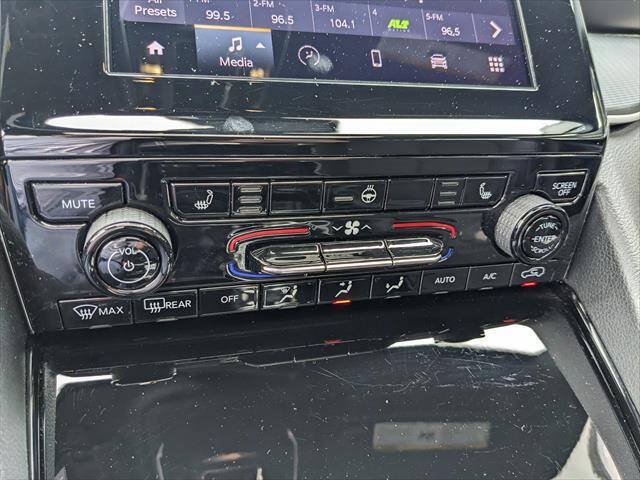 Used 2023 Jeep Grand Cherokee L Laredo AWD/4WD image 23