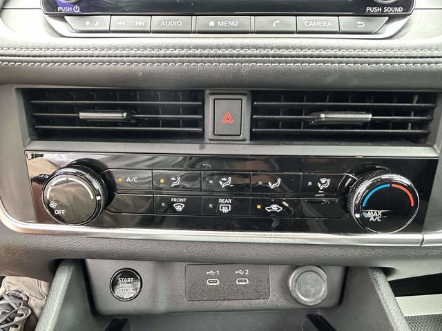 Used 2024 Nissan Rogue S FWD image 19