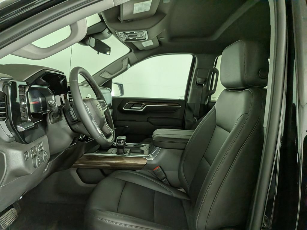 New 2026 Chevrolet Silverado 1500 RST w/ RST All Star Premium Package AWD/4WD image 14