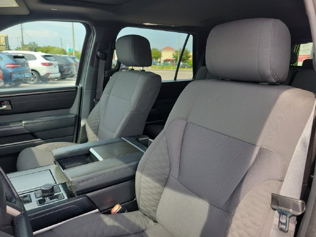 Used 2025 Toyota Sequoia SR5 AWD/4WD image 22