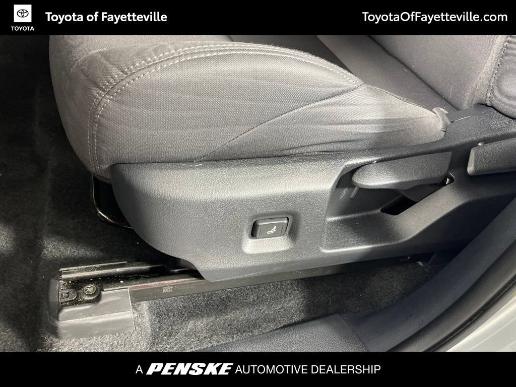 Certified 2024 Toyota Tacoma SR5 AWD/4WD image 23